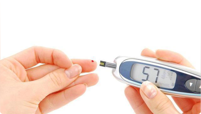不花一分钱的控糖秘诀，糖尿病人一定要掌握，早知道早受益