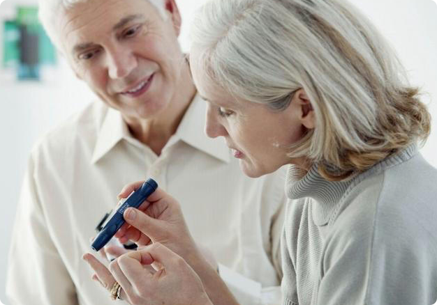 医生发现：大量喝茶的糖尿病患者，用不了多久，身体或有4大变化