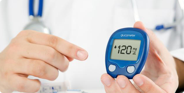 糖尿病患者必查的6个指标，漏一个，并发症风险大一分！