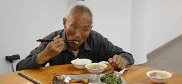 多名院士呼吁：糖尿病这6种食物必须得吃，否则血糖越控越差