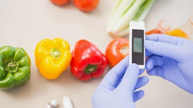 糖尿病患者吃辣椒，是降血糖还是升血糖？内分泌科医生告诉你真相