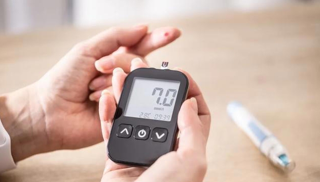 糖尿病人吃肉：避开3类，安心吃这4类，稳住血糖还补充蛋白质